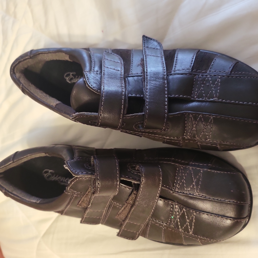 Kids Aetrex dress shoes